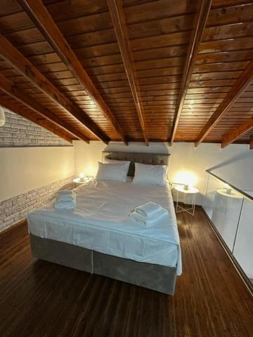 Stenakas Apartments Chios Town Ngoại thất bức ảnh